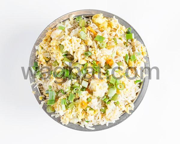 ارز مقلي بالبيض